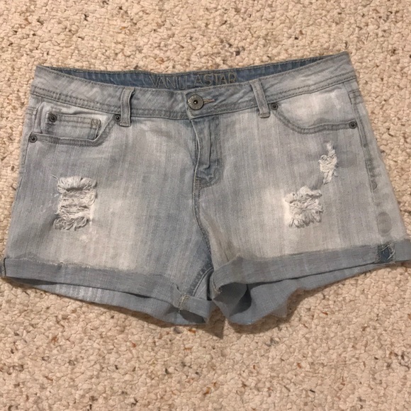 Distressed Jean Shorts - Picture 1 of 4